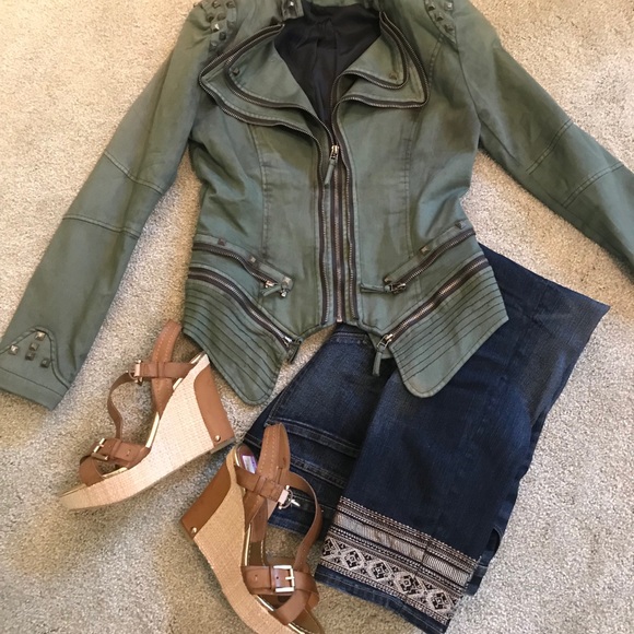 the cafe club Jackets & Blazers - Cafe club olive green denim moto jacket zippers